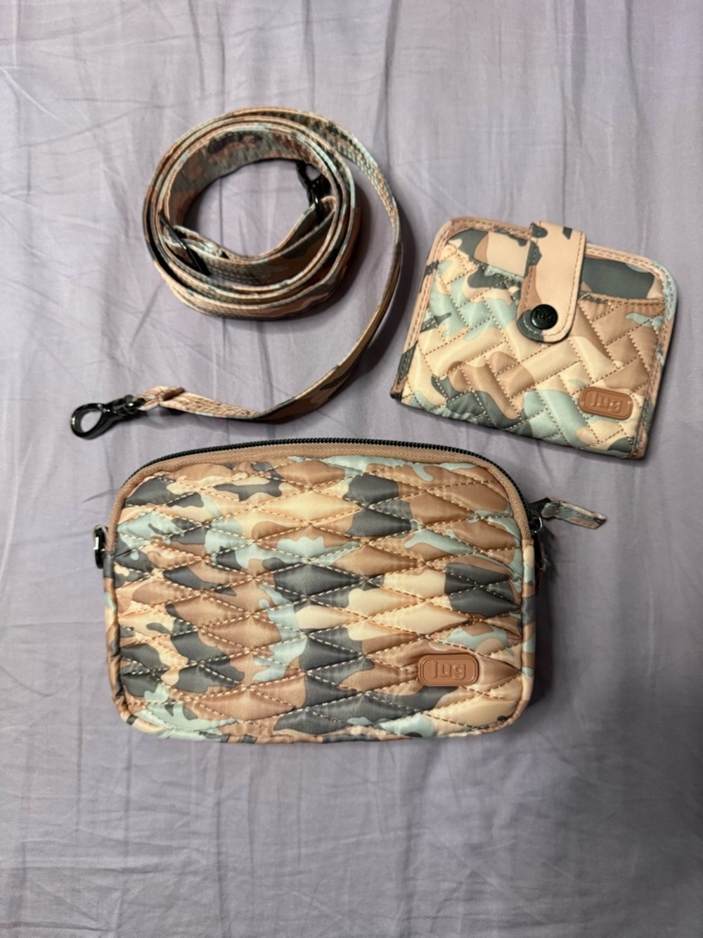 Lug Coupe crossbody with matching Minuet wallet in Camo Rose.